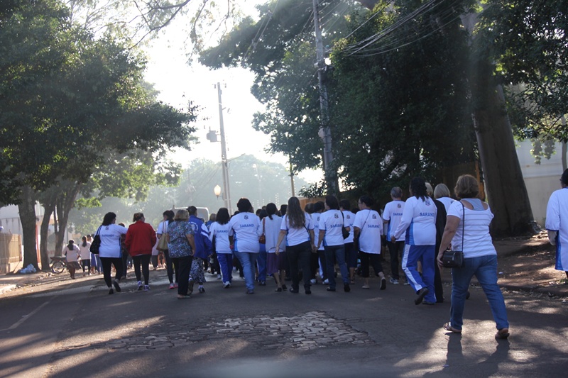 Feliz Idade comemora dia das mães